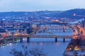 Fort Duquesne and other bridges span Allegheny river between Pittsburgh downtown and North Shore