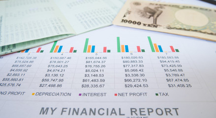 Obraz premium Statement report with money in financial concept.