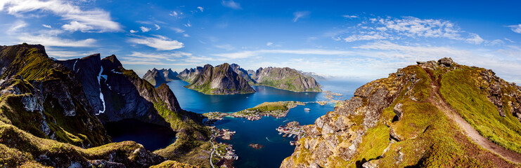 Fototapeta na wymiar Lofoten archipelago panorama