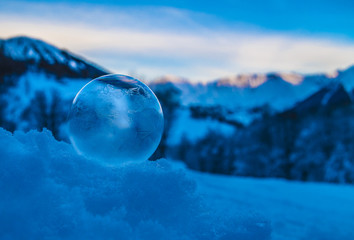 Frozen bubble