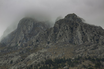 Obraz premium peak, mountain, clouds, fog, difficult, unapproachable