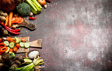 Obraz na płótnie Canvas Organic Food. A variety of fresh vegetables.