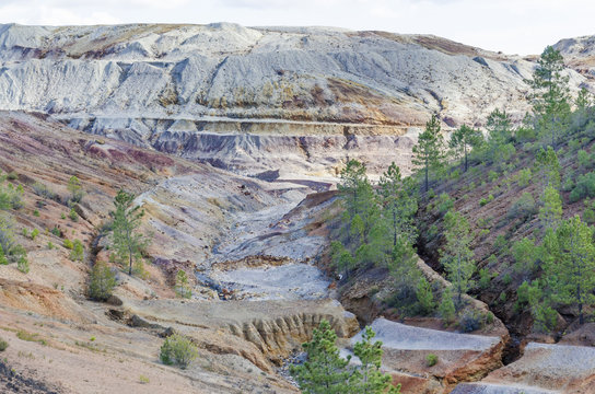 Red river mines