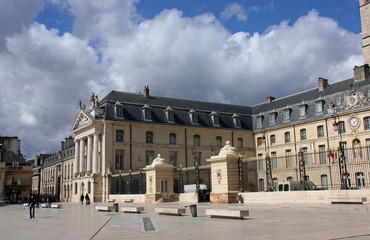 Place de la Libération à Dijon en Bourgogne, France