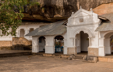 ancient temple in dambulla sri lanka