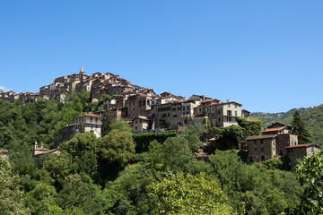 Fototapeta na wymiar Apricale small mountain village, Nervia valley, Liguria 