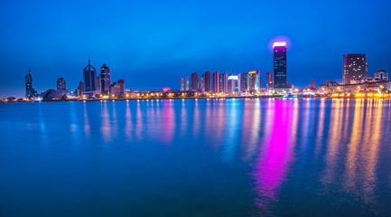 Fototapeta na wymiar View on Qingdao at night 