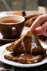 hot and gooey chocolate toast sandwich