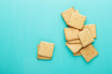 light breakfast crackers
