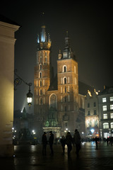 Fototapeta na wymiar Beautiful Krakow at night
