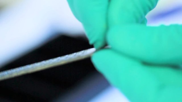 Manipulation m&eacute;dicale