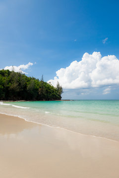 Long sand beach at tip of boreno
