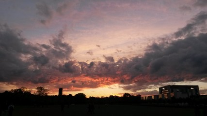 Beautiful sunset  at the Bundeskanzleramt Berlin © Nozomi
