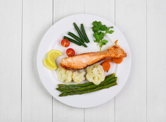 Grilled salmon  with vegetables