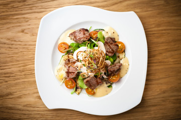 Brutus salad with beef