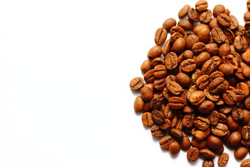 coffee beans isolated background
