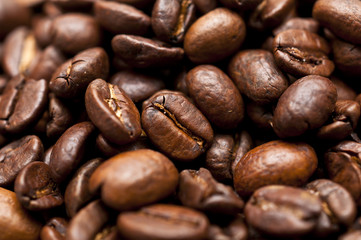 ganze Kaffeebohnen 