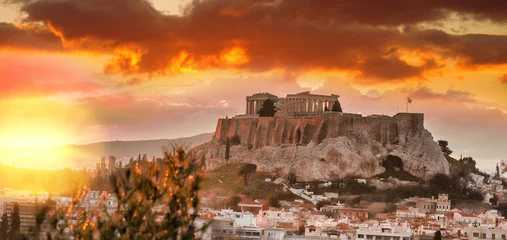 Poster Akropolis met Parthenon-tempel tegen zonsondergang in Athene, Griekenland © Tomas Marek