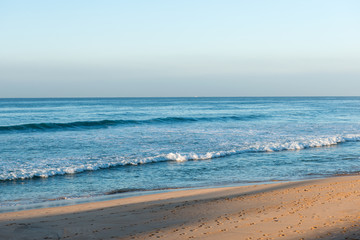 Fototapeta na wymiar Tropical beach on indian ocean in Sri Lanka