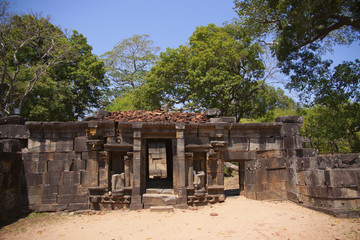 Fototapeta na wymiar Shiva Dewalaya, Polonnaruwa or Pulattipura ancient city of the Kingdom of Polonnaruwa in Sri Lanka