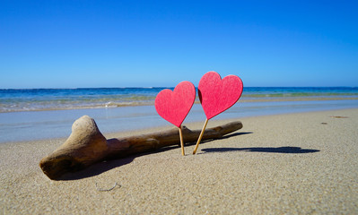 deux coeurs a la plage