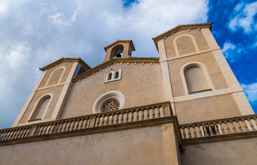 Fototapeta na wymiar Church in Arta, Mallorca