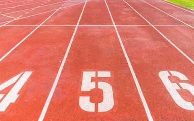 Numbers of track lanes