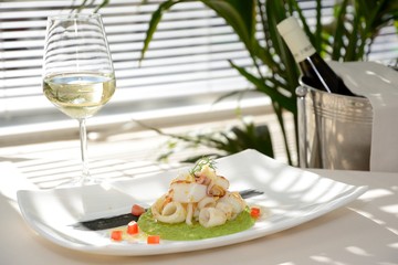 cuttlefish with peas