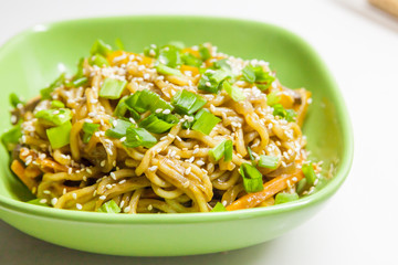 Asian noodles with vegetables