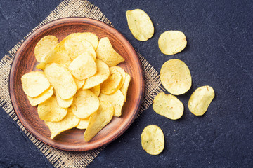 Crispy potato chips