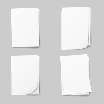 Stack of blank papers set. Realistic Collection white sheet of paper. isolated on background. 3d Vector illustration.