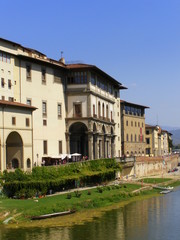 Fototapeta na wymiar Florencja i rzeka Arno