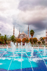 The Blue Mosque, (Sultanahmet Camii), Istanbul, Turkey.