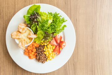 Shrimp salad