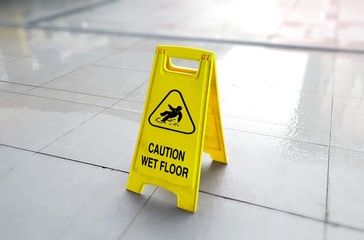 Caution wet floor reminder