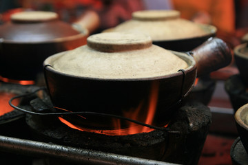 clay pot cooking