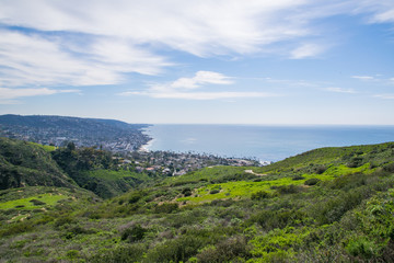 Fototapeta na wymiar View of Laguna Beach, Southern California 