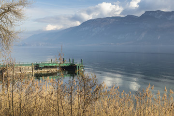 Lac du Bourget - Abbaye de Hautecombe - Savoie.
