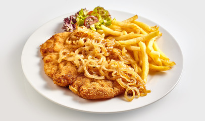 Schnitzel with fried onion