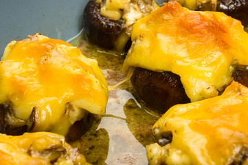 Royal baked stuffed mushrooms