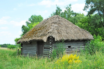 Naklejka na ściany i meble Ancient wooden barn
