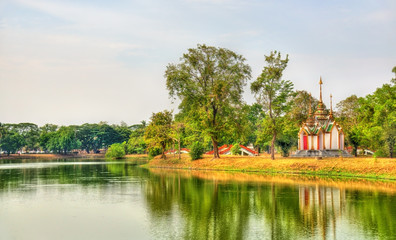 Fototapeta na wymiar Lake at Wat Phra Ram in Ayutthaya, Thailand