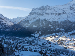 Schweiz, Kanton Bern, Berner Oberland, Interlaken-Oberhasli, Wetterhorn, Orstansicht Grindelwald...