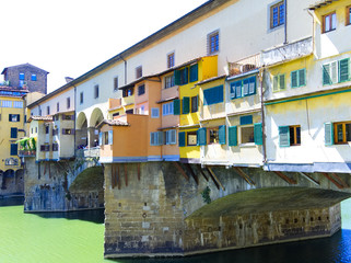 Fototapeta na wymiar Details of Ponte Vecchio in Florence