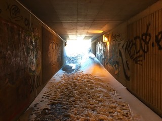 tunnel
