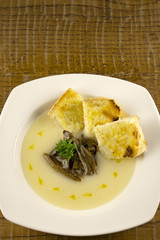 Cauliflower Soup With Mushrooms and Toast