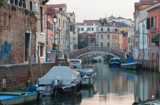Venice - Fondamenta de la Pescaria and canal in morning