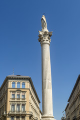 Fototapeta na wymiar The famous column La Madonna dei Noli in Piazza Garibaldi square, historic center of Padua, Veneto, Italy