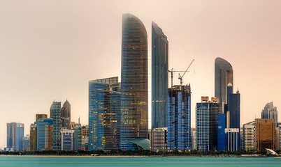 Fototapeta premium Abu Dhabi Skyline