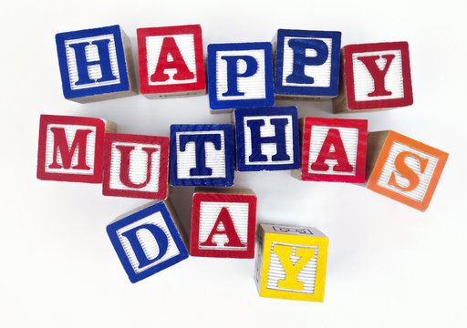 HAPPY MUTHAS DAY to all you bikers with moms. 